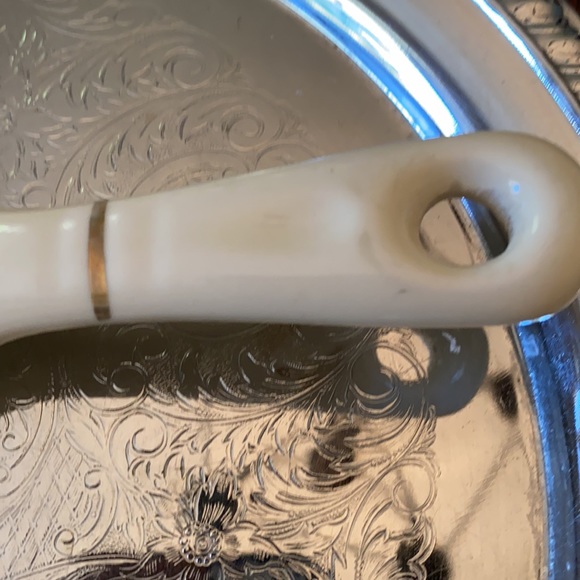 Ceramic server - Picture 3 of 4